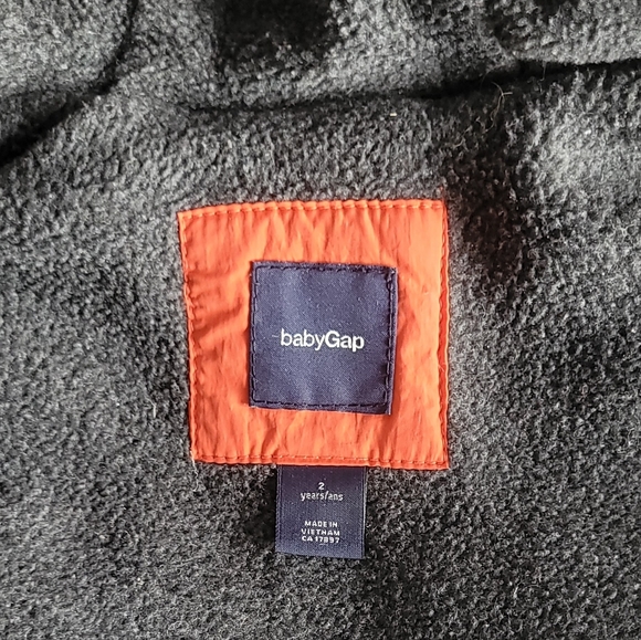 Baby Gap Puffer Vest Sz 2yrs - Picture 4 of 5